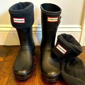 Women’s US 7/EU 38 Hunter mid calf boot;new fleece lining socks included
